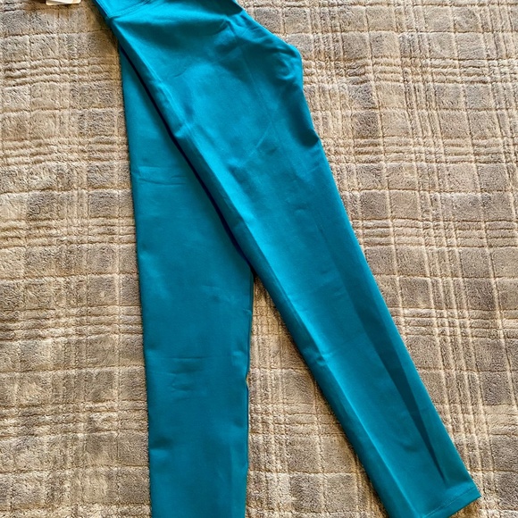 Leggings (High waist compression) - Picture 2 of 9